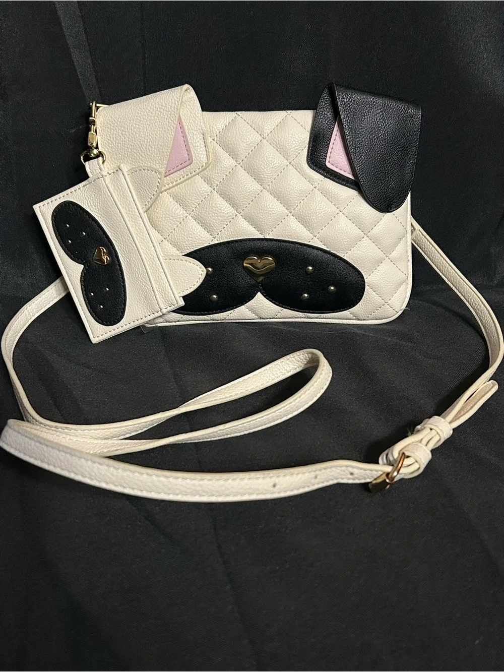 Betsey Johnson Quilted Cream & Black Puppy Dog Crossbody Bag & Cardholder